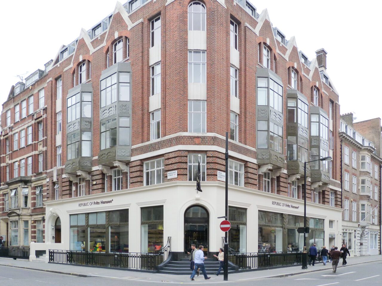 13-14 Margaret Street - furniture showroom space to let on The Langham Estate