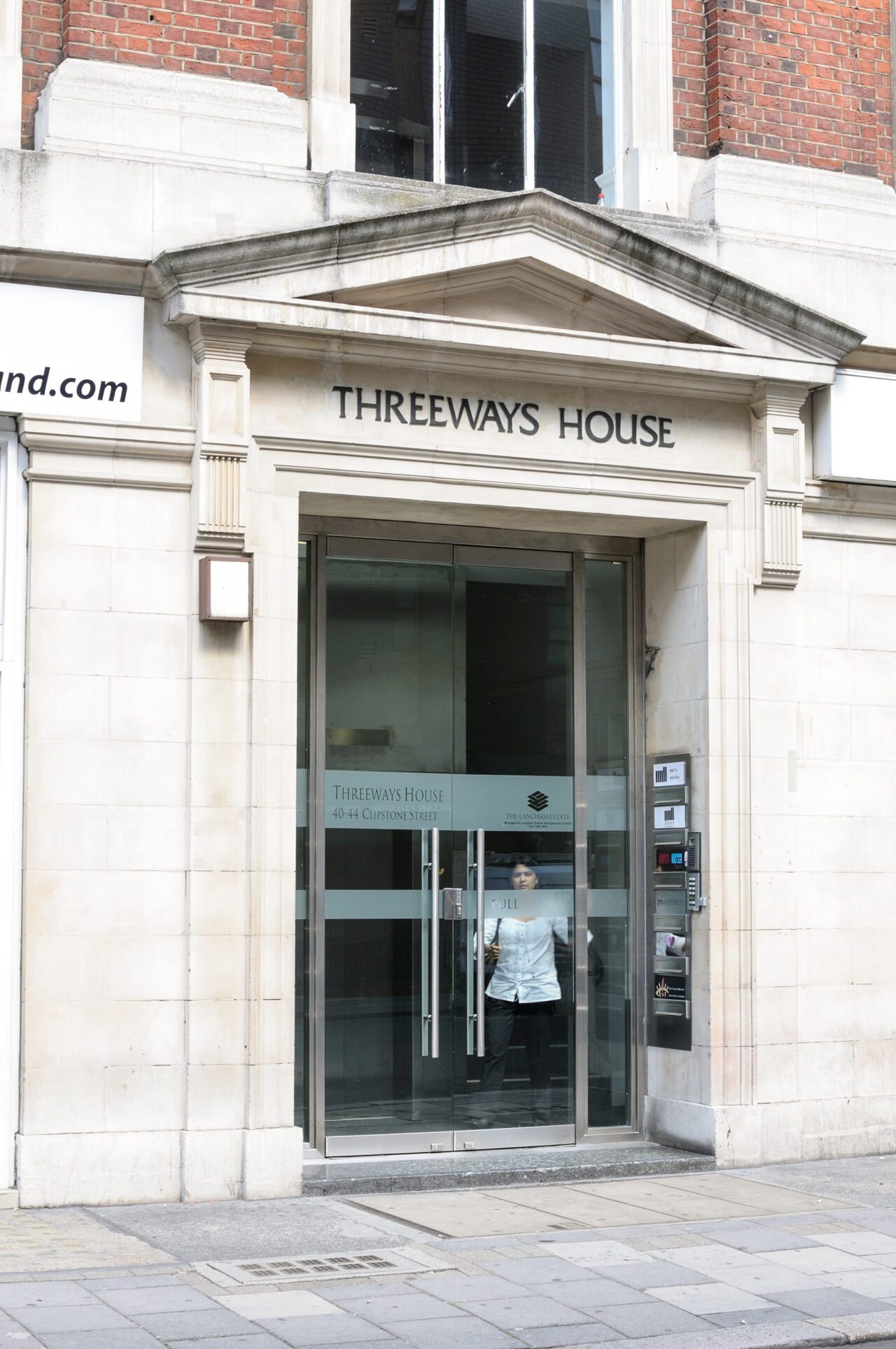 creative agency office space to let - Threeway House - London Fitzrovia