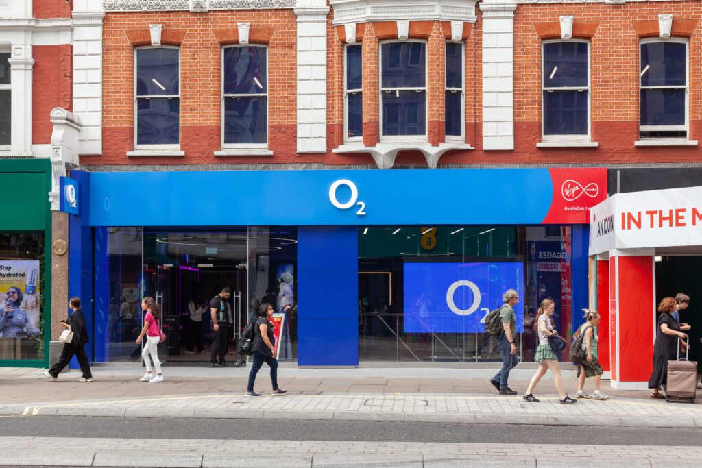 O2 Shop on Oxford Street in Fitzrovia