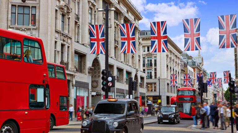 Oxford St