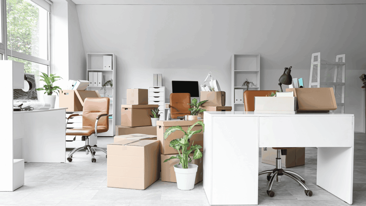 leave a commercial lease