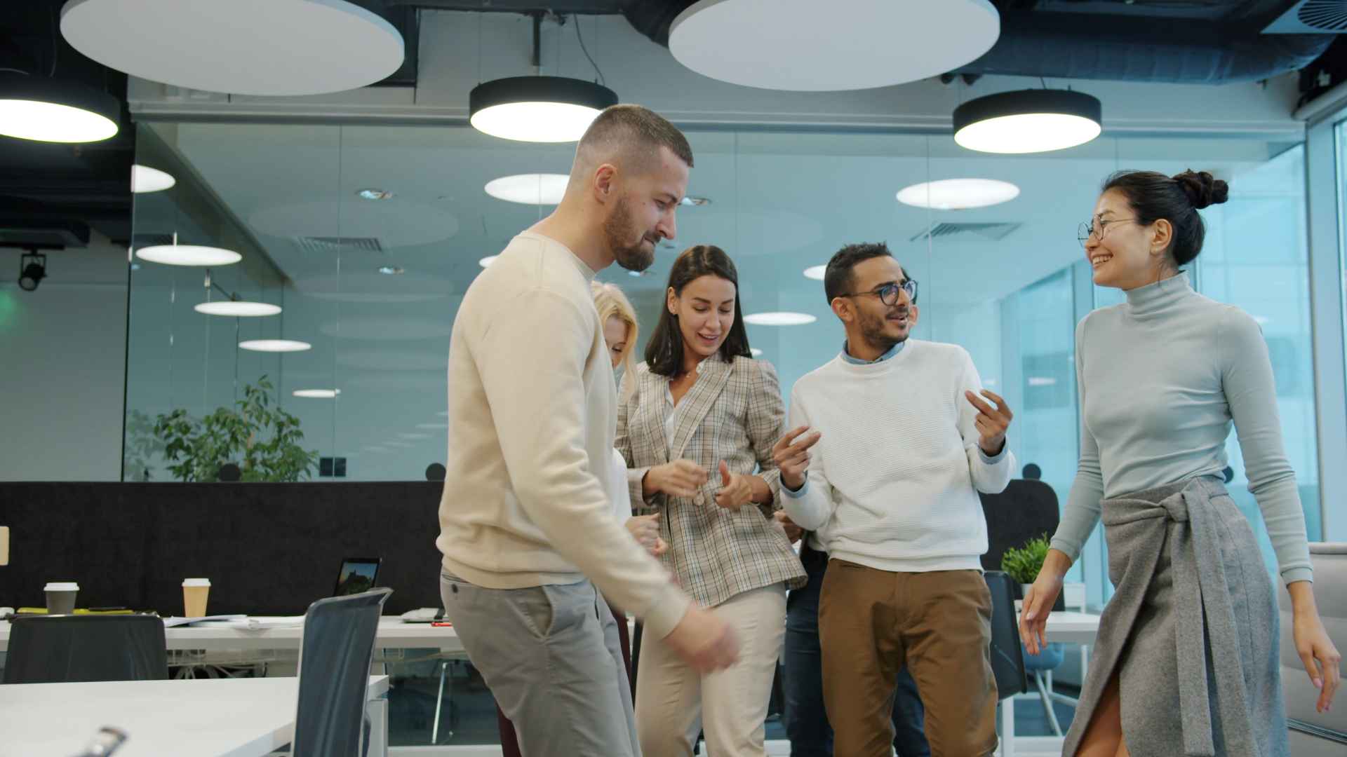 6 best indoor team activities for Central London offices